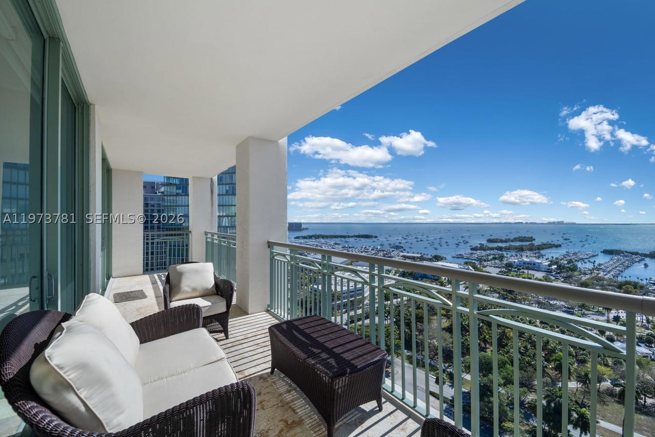 Real estate property located at 3400 27th Ave #2102, Miami-dade, The Tower Residences Cond, Miami, FL