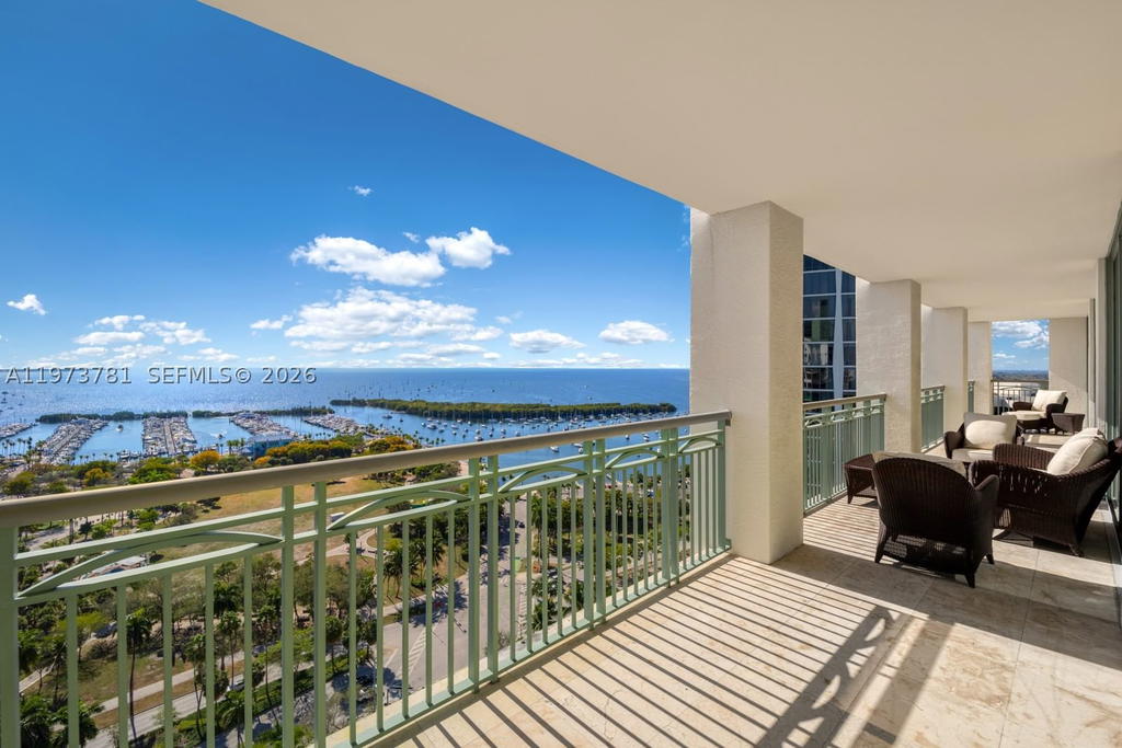 Real estate property located at 3400 27th Ave #2102, Miami-dade, The Tower Residences Cond, Miami, FL