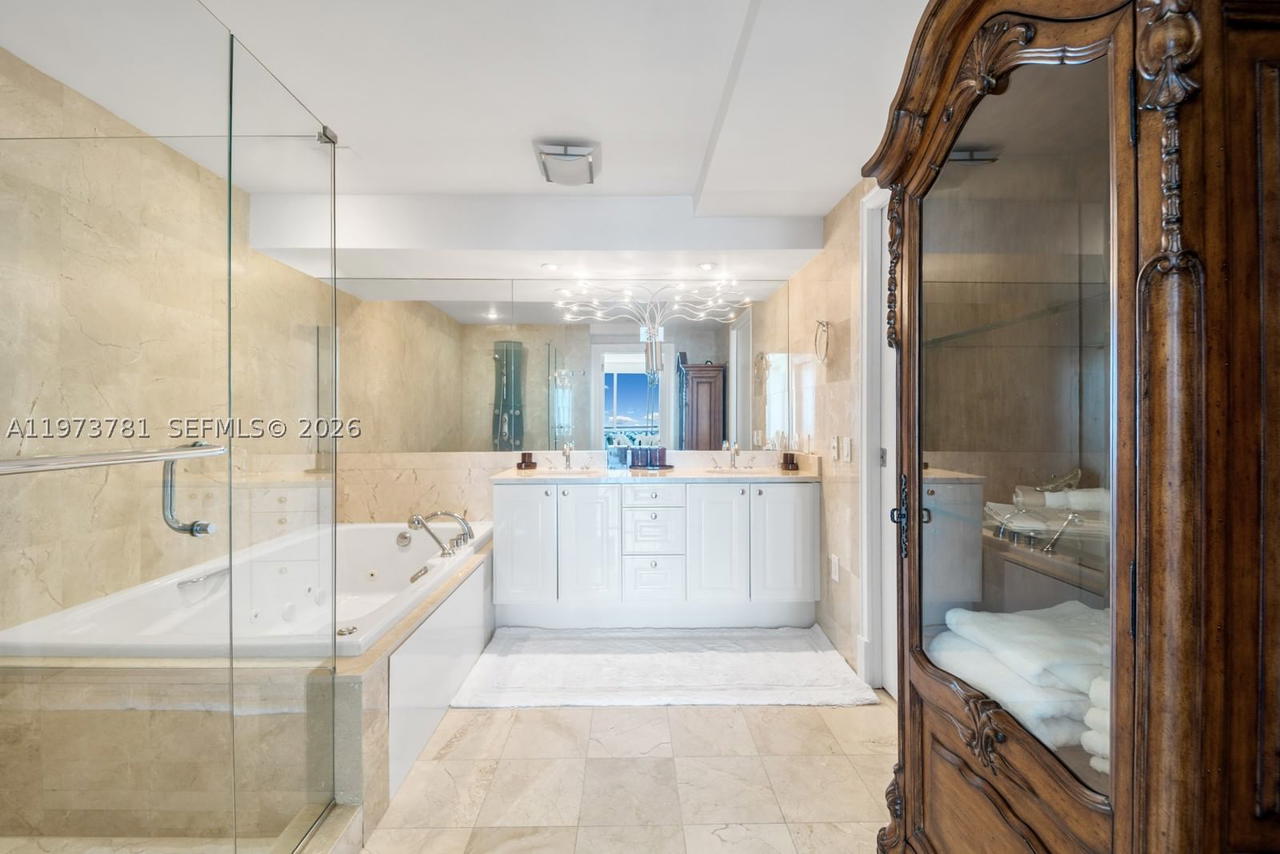 Real estate property located at 3400 27th Ave #2102, Miami-dade, The Tower Residences Cond, Miami, FL