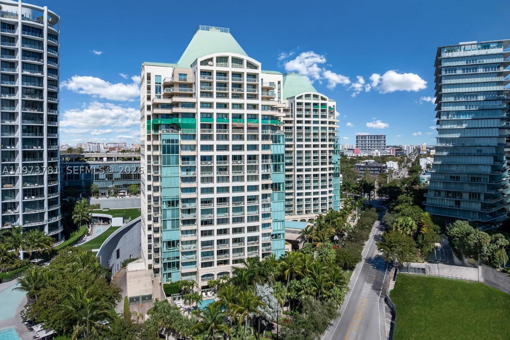 Real estate property located at 3400 27th Ave #2102, Miami-dade, The Tower Residences Cond, Miami, FL
