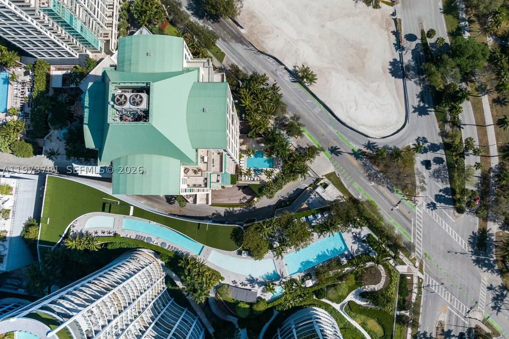 Real estate property located at 3400 27th Ave #2102, Miami-dade, The Tower Residences Cond, Miami, FL