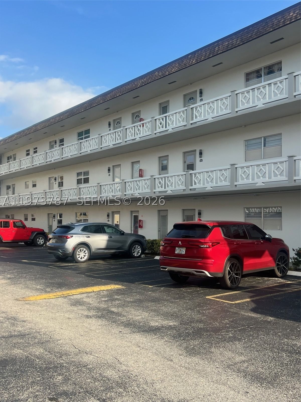Real estate property located at 5171 Oakland Park Blvd #203, Broward, Petunia Gardens Condo, Lauderdale Lakes, FL