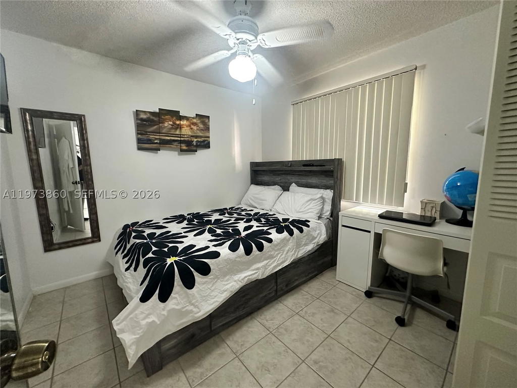 Real estate property located at 10434 Sunrise Lakes Blvd #102, Broward, Sunrise Lakes 218 Condo, Sunrise, FL