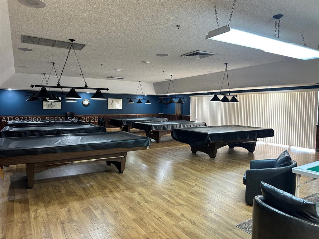 Real estate property located at 10434 Sunrise Lakes Blvd #102, Broward, Sunrise Lakes 218 Condo, Sunrise, FL