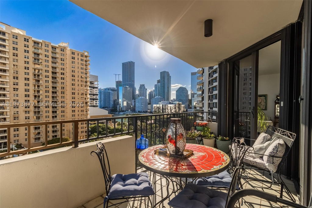 Real estate property located at 520 Brickell Key Dr A1007, Miami-dade, Brickell Key One Condo, Miami, FL