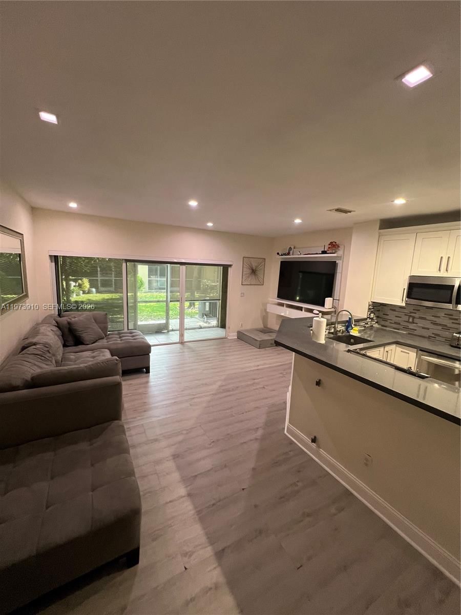 Real estate property located at 12140 4th St, Broward, Nasher Plat, Pembroke Pines, FL