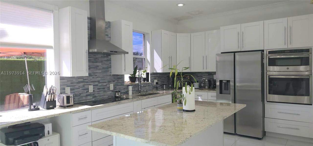 Real estate property located at 2150 100th Ave, Broward, Lakes At Pembroke, Pembroke Pines, FL