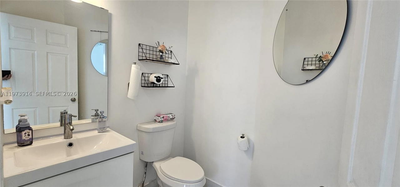 Real estate property located at 2150 100th Ave, Broward, Lakes At Pembroke, Pembroke Pines, FL