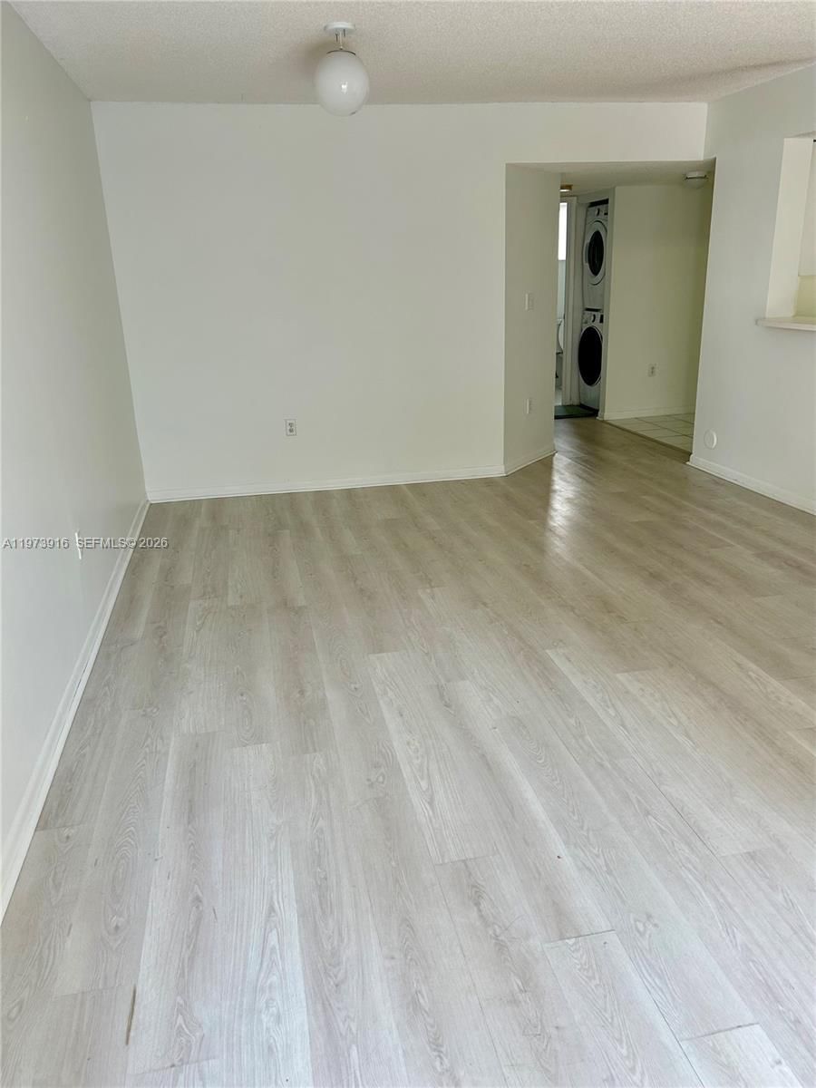 Real estate property located at 4712 114th Ave #102, Miami-dade, Villa Doral Condo No 4, Doral, FL