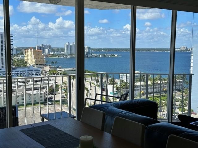 Real estate property located at 7601 Treasure Dr #1905, Miami-dade, The Grandview Palace Cond, North Bay Village, FL