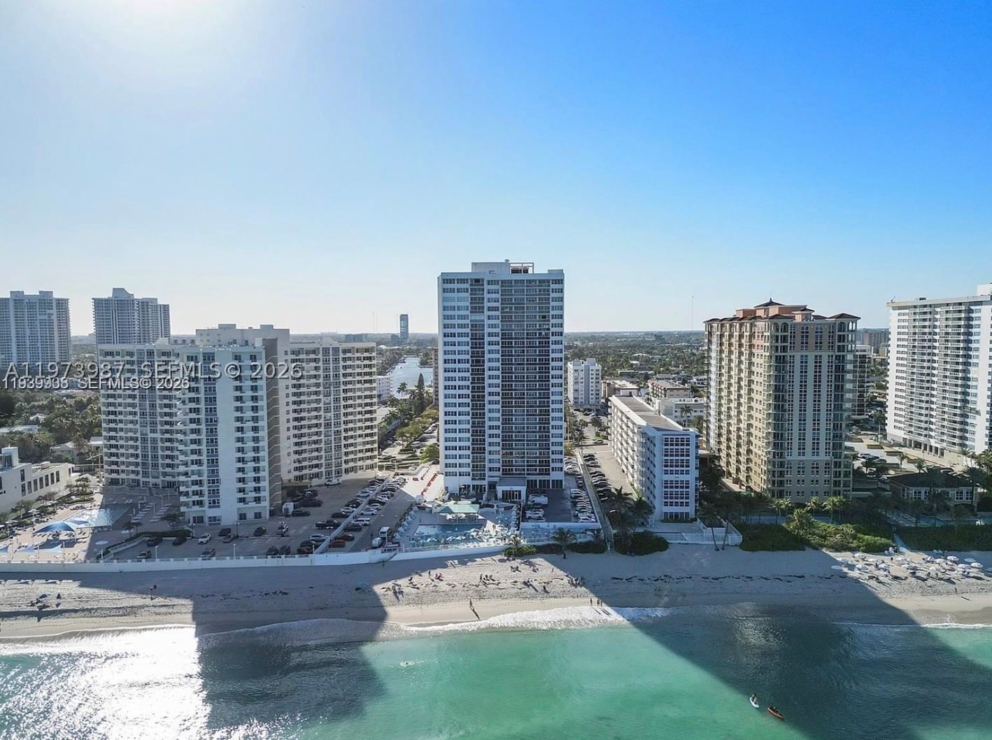 Real estate property located at 3140 Ocean Dr #1812, Broward, Parker Tower Condo, Hallandale Beach, FL