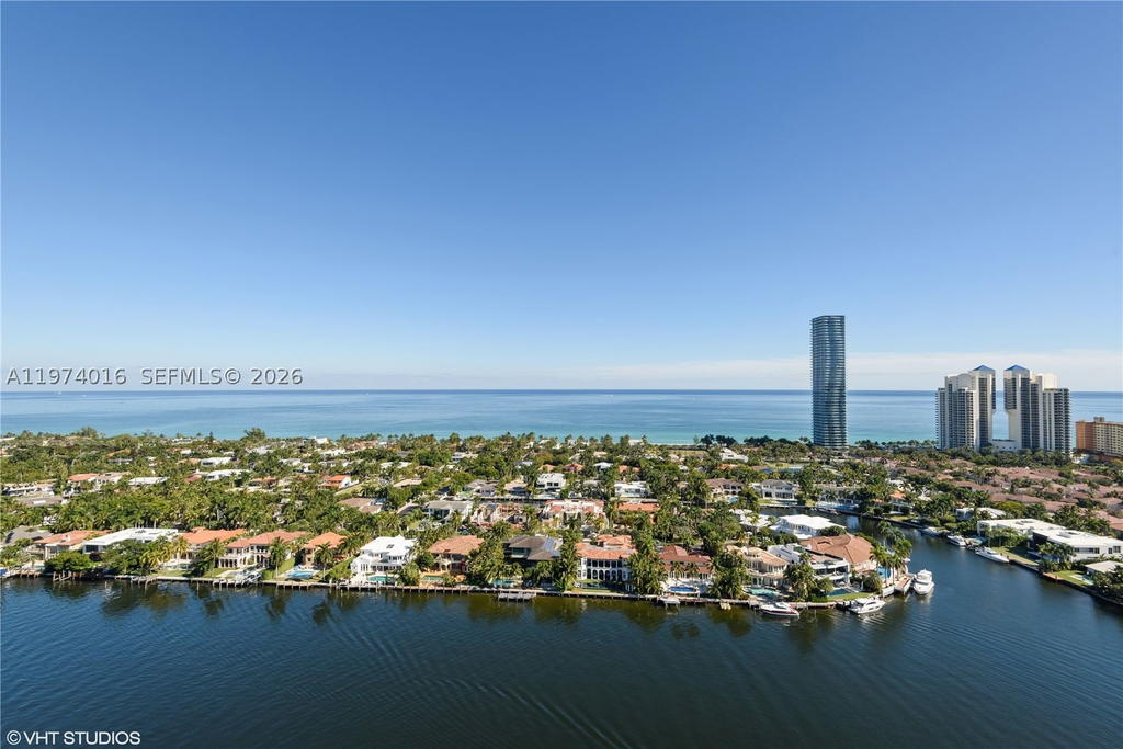 Real estate property located at 19707 Turnberry Way #28J, Miami-dade, Turnberry Isle Condo, Aventura, FL