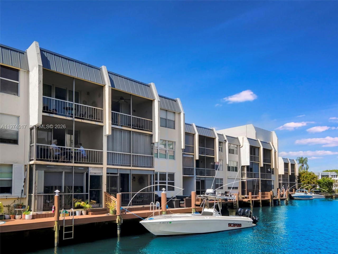 Real estate property located at 777 Federal Hwy #109E, Broward, Island Club One Condo, Pompano Beach, FL