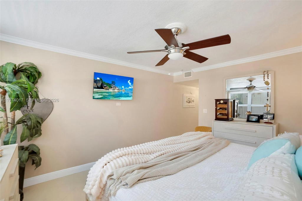 Real estate property located at 777 Federal Hwy #109E, Broward, Island Club One Condo, Pompano Beach, FL
