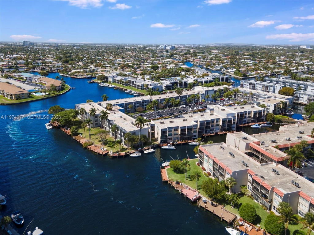 Real estate property located at 777 Federal Hwy #109E, Broward, Island Club One Condo, Pompano Beach, FL