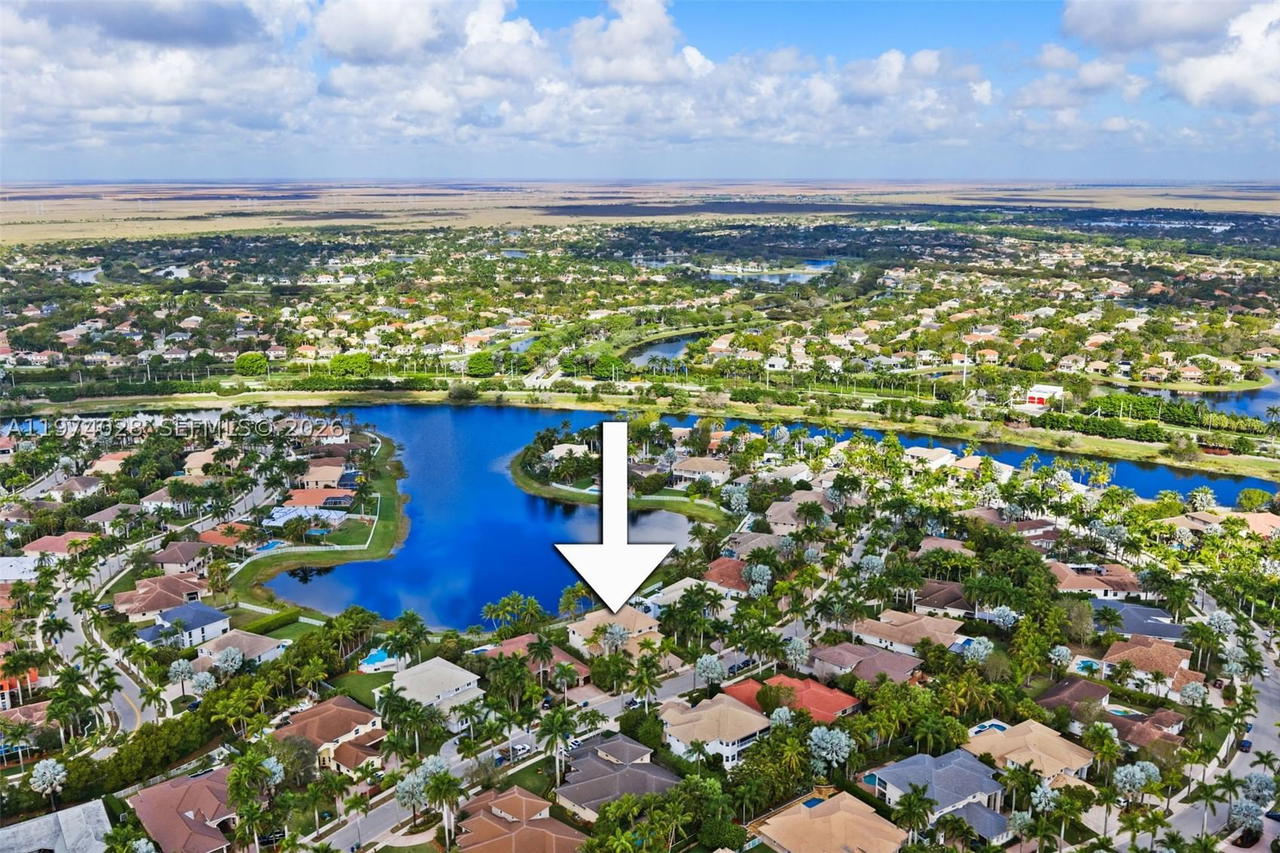 Real estate property located at 1537 Victoria Isle Way, Broward, Sector 7-parcel W, Weston, FL