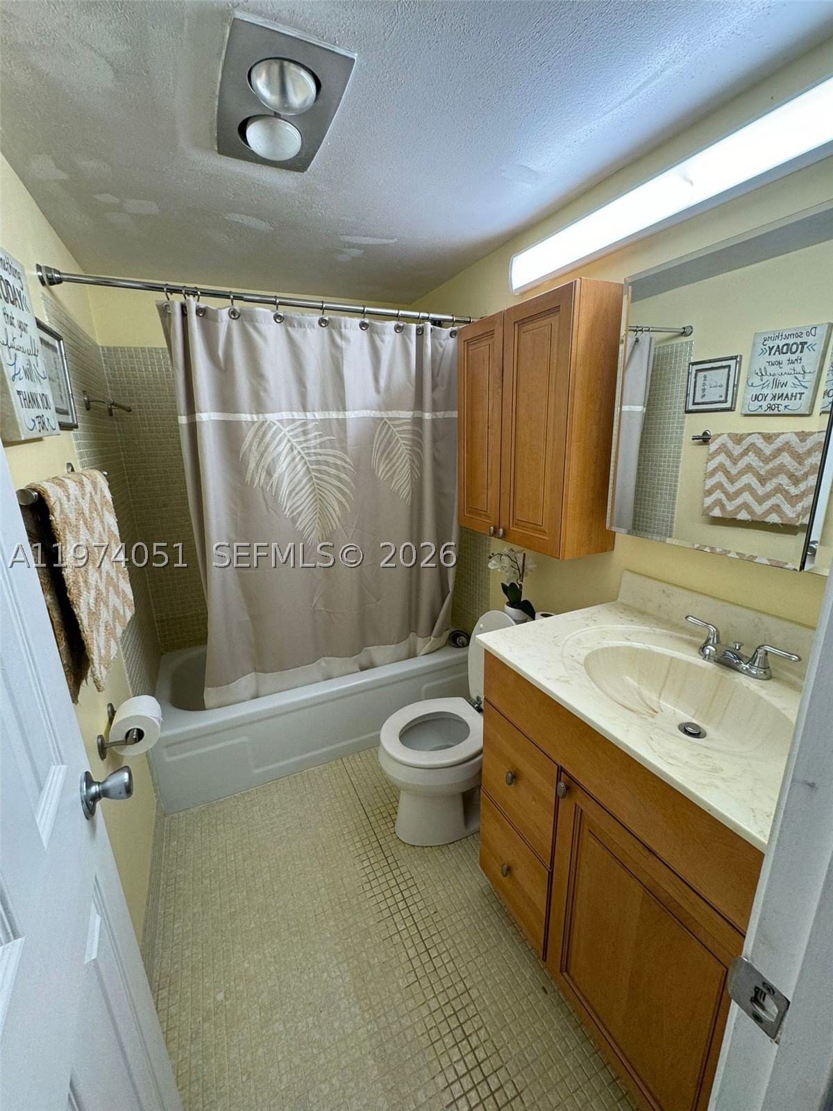 Real estate property located at 221 Kent M #221, Palm Beach, Kent Condos, West Palm Beach, FL