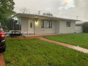 Real estate property located at 121 188th St, Miami-dade, Weston Village, Miami Gardens, FL