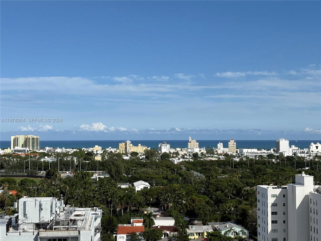 Real estate property located at 1330 West Ave #1614, Miami-dade, The Waverly At South Beach, Miami Beach, FL
