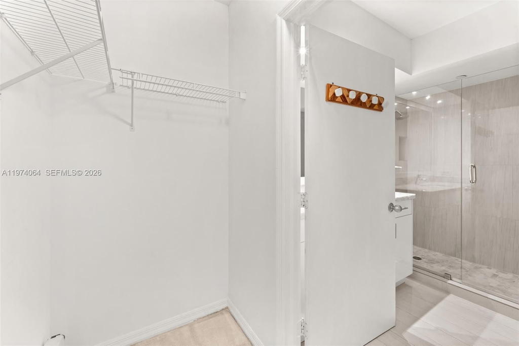 Real estate property located at 1330 West Ave #1614, Miami-dade, The Waverly At South Beach, Miami Beach, FL