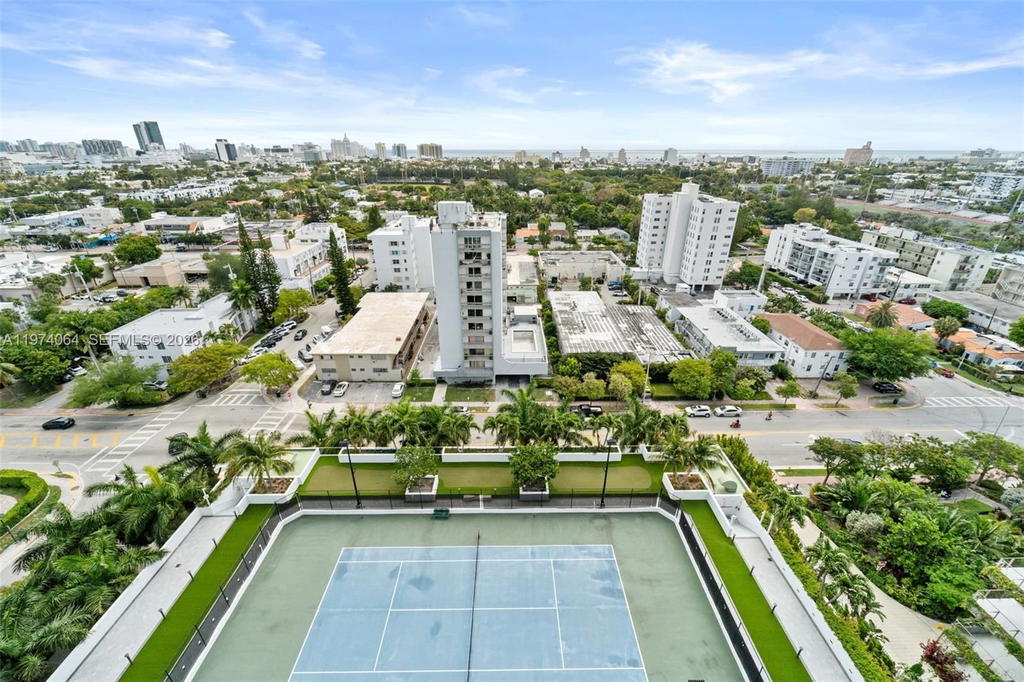 Real estate property located at 1330 West Ave #1614, Miami-dade, The Waverly At South Beach, Miami Beach, FL