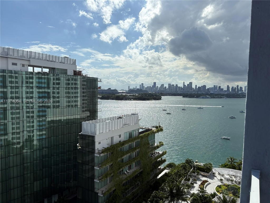 Real estate property located at 1330 West Ave #1614, Miami-dade, The Waverly At South Beach, Miami Beach, FL