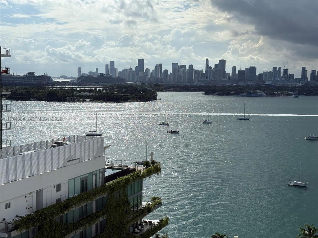 Real estate property located at 1330 West Ave #1614, Miami-dade, The Waverly At South Beach, Miami Beach, FL