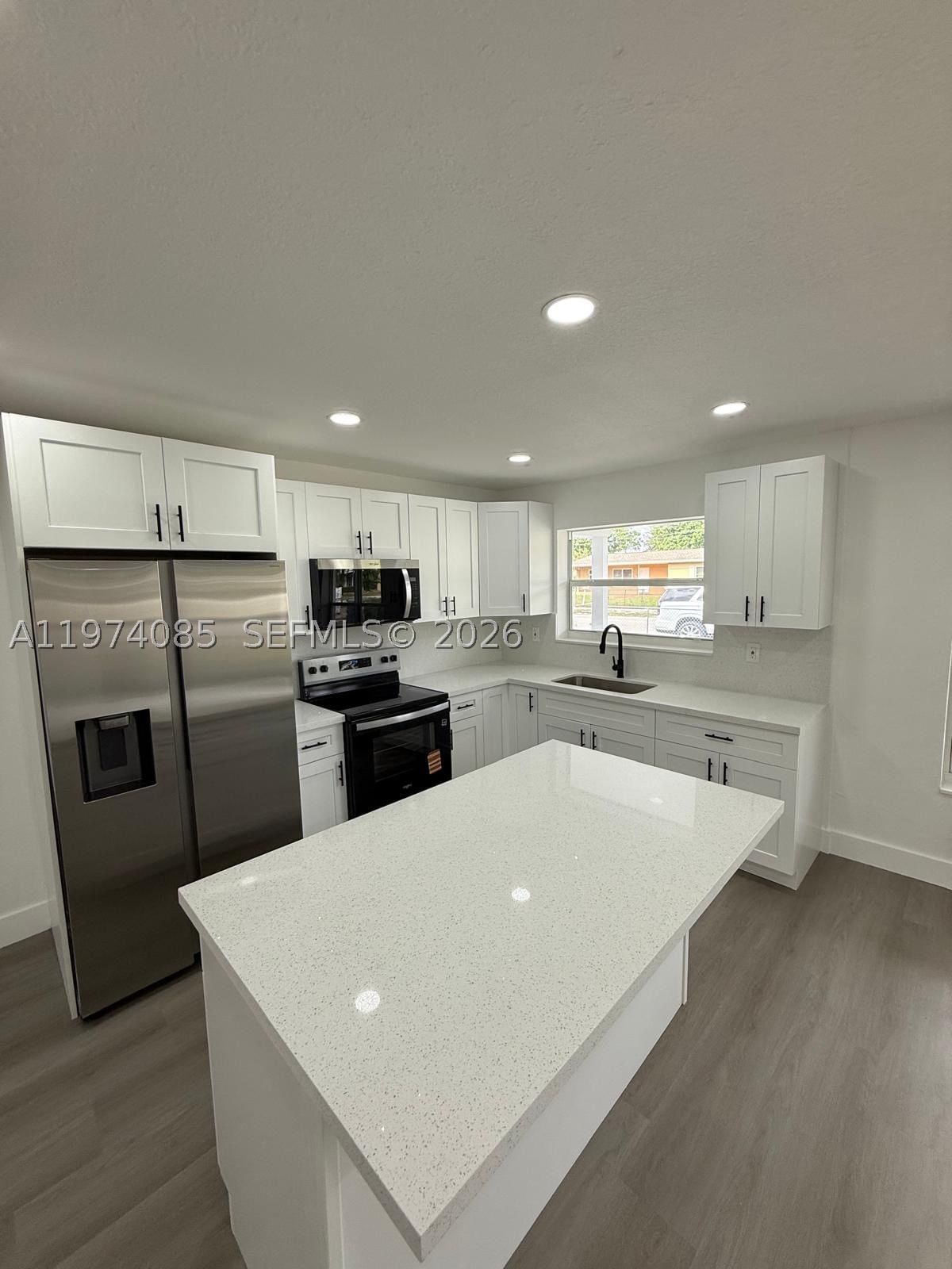 Real estate property located at 3010 186th Ter, Miami-dade, High House Sub, Miami Gardens, FL