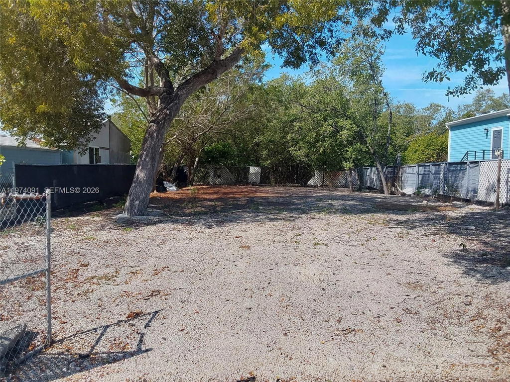 Real estate property located at 245 Cuba Rd, Monroe, Harris Ocean Park Estates, Tavernier, FL