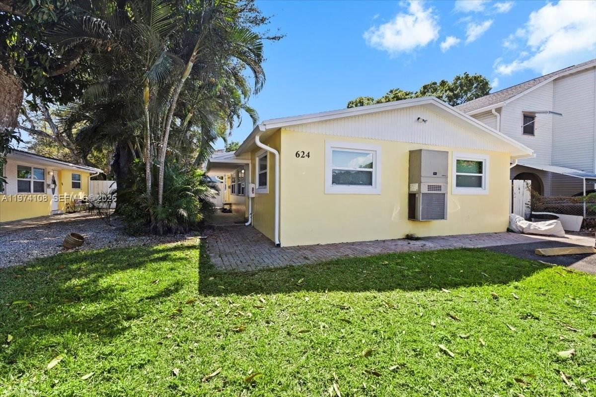 Real estate property located at 620 10th St, Broward, Croissant Park River Sec, Fort Lauderdale, FL