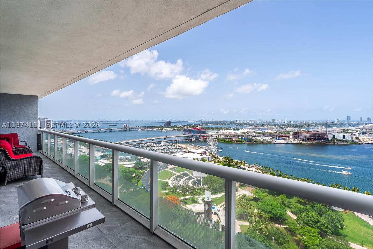 Real estate property located at 50 Biscayne Blvd #3106, Miami-dade, 50 Biscayne Condo, Miami, FL
