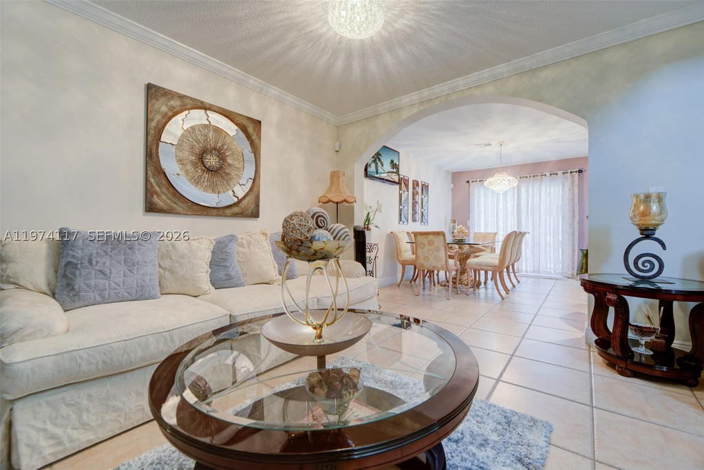 Real estate property located at 10 110th Ave, Broward, Wedgewood Estates, Plantation, FL