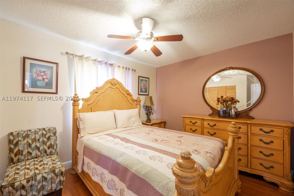 Real estate property located at 10 110th Ave, Broward, Wedgewood Estates, Plantation, FL