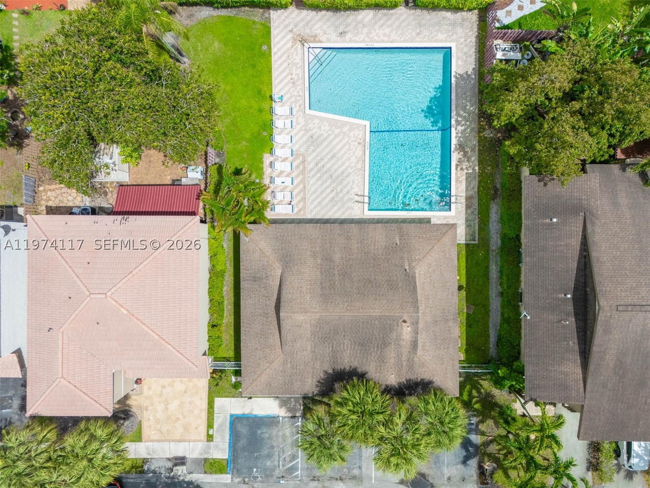 Real estate property located at 10 110th Ave, Broward, Wedgewood Estates, Plantation, FL