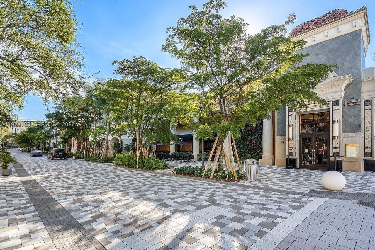 Real estate property located at 550 Okeechobee Blvd #1417, Palm Beach, Cityplace South Tower Con, West Palm Beach, FL