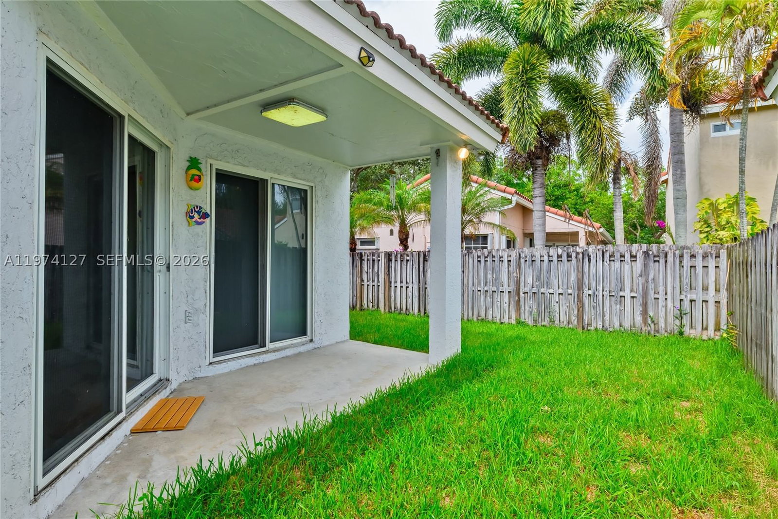 Real estate property located at 1361 Seagrape Cir, Broward, Country Isles Garden Homes, Weston, FL