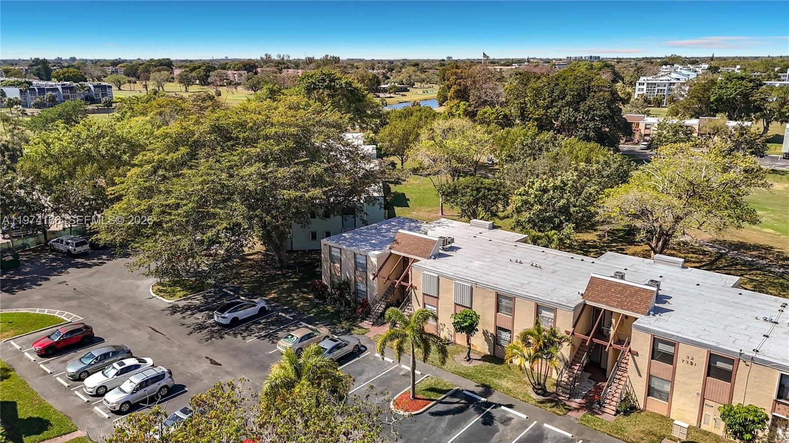 Real estate property located at 7331 18th St #202, Broward, 32 Of Palm Springs 3 Cond, Margate, FL