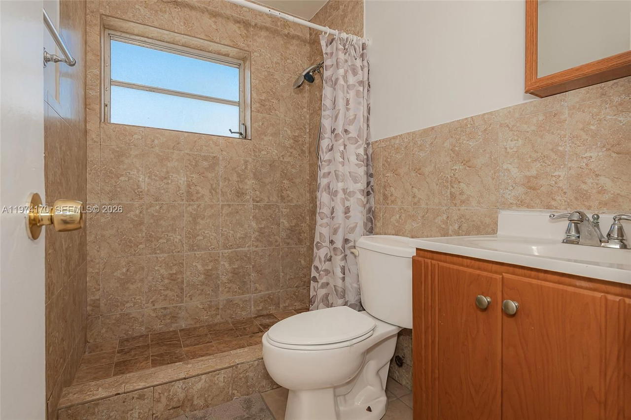 Real estate property located at 7256 94th Pl A8, Miami-dade, Sunset Palms West Condo, Miami, FL