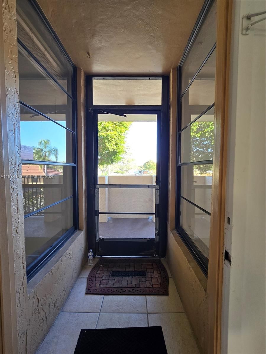 Real estate property located at 5920 Coral Lake Dr #208, Broward, Coral Gate Iv Condo, Margate, FL