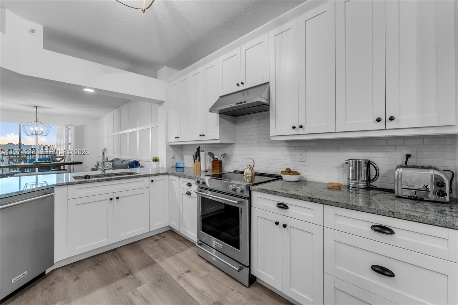 Real estate property located at 10730 66th St #505, Miami-dade, Captiva Condo A, Doral, FL