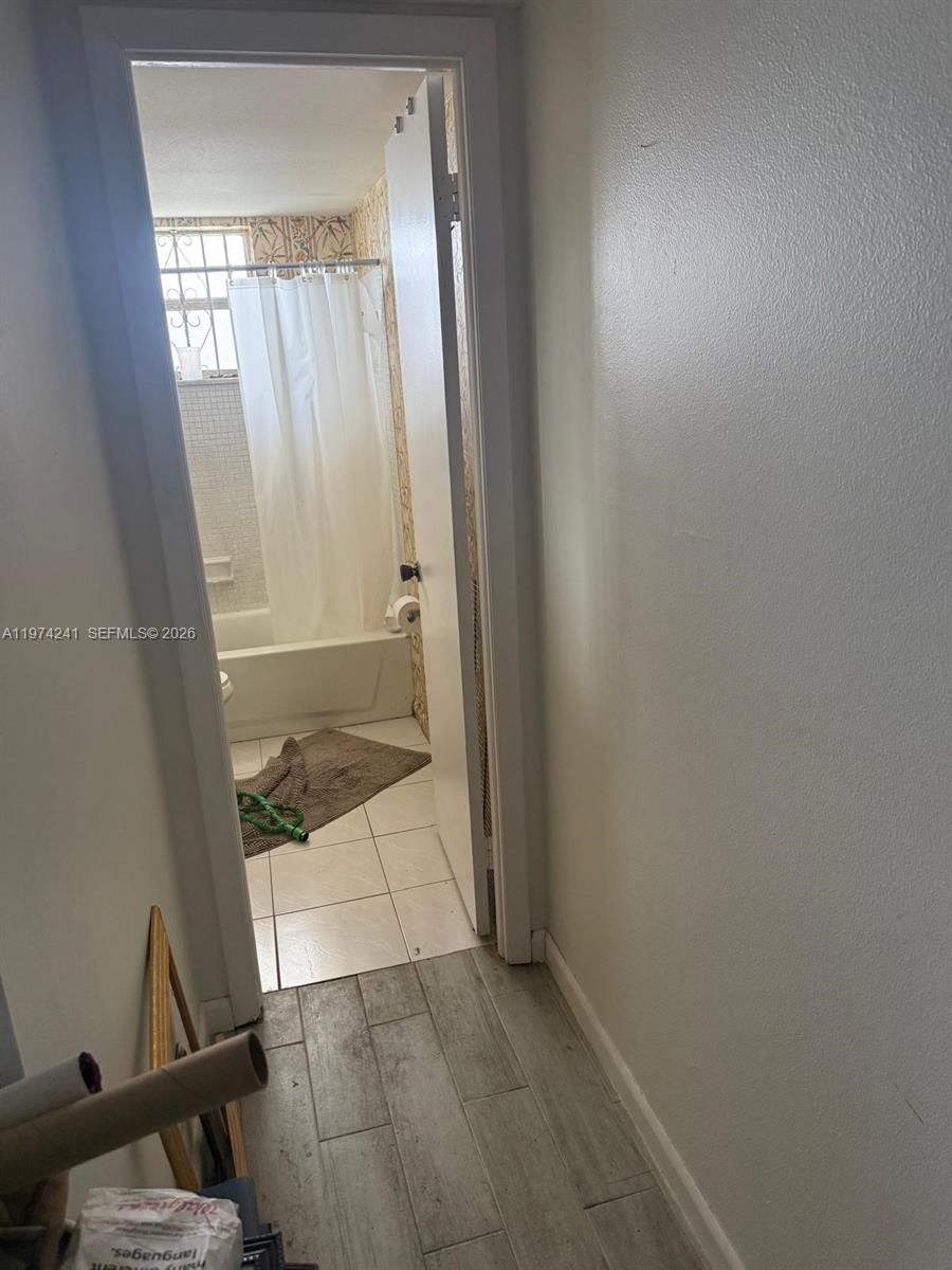 Real estate property located at 220 9th Ave #510, Broward, Parkside Towers Condo, Hallandale Beach, FL