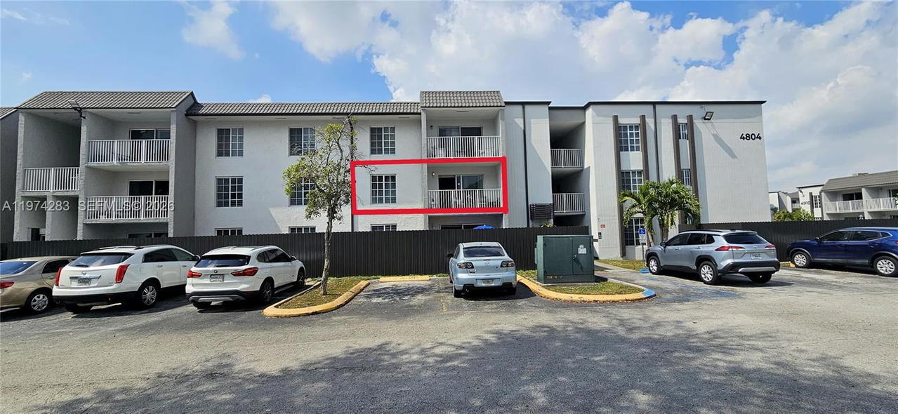 Real estate property located at 4804 79th Ave #201, Miami-dade, Doral Gardens Ii Condo, Doral, FL