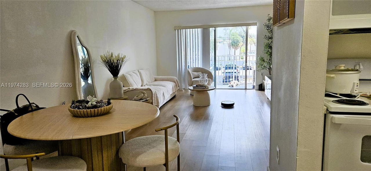 Real estate property located at 4804 79th Ave #201, Miami-dade, Doral Gardens Ii Condo, Doral, FL