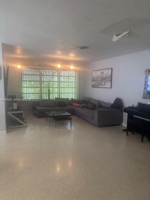 Real estate property located at 15 130th St, Miami-dade, Breezeswept Estates 1st A, North Miami, FL