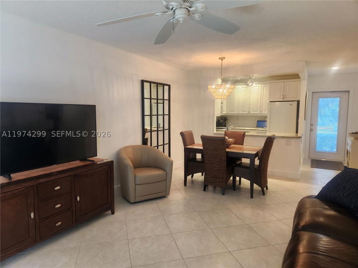 Real estate property located at 5101 34th St #101, Broward, Violet Gardens Condo, Lauderdale Lakes, FL