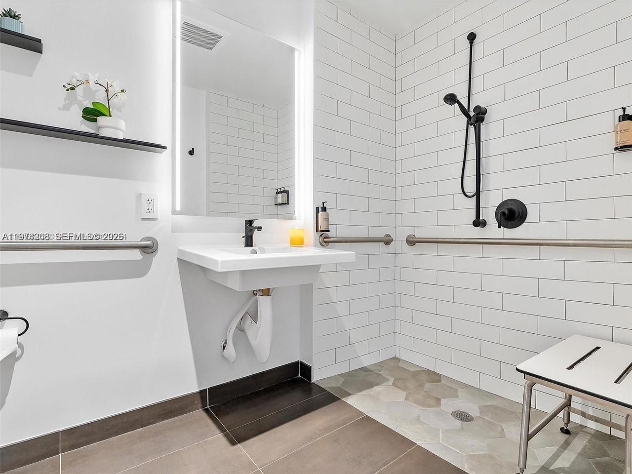Real estate property located at 398 5th St #1915, Miami-dade, The Elser, Miami, FL