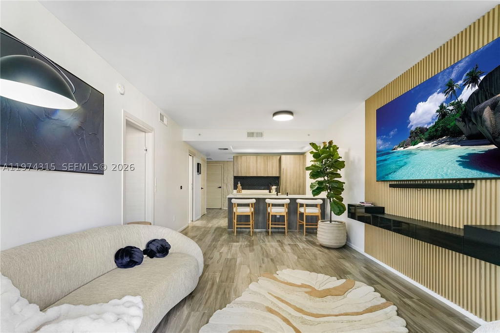 Real estate property located at 801 Miami Ave #3107, Miami-dade, 801 Sma Residences Condo, Miami, FL