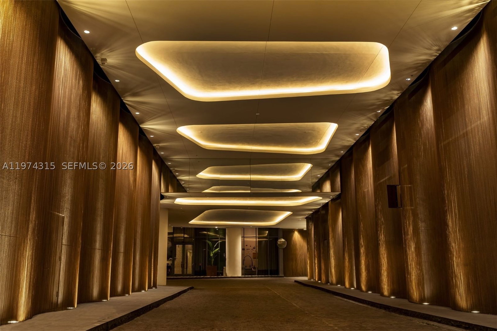 Real estate property located at 801 Miami Ave #3107, Miami-dade, 801 Sma Residences Condo, Miami, FL