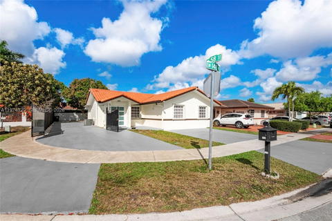 Real estate property located at 5790 148th Pl, Miami-dade, West Miller Heights Sec 2, Miami, FL