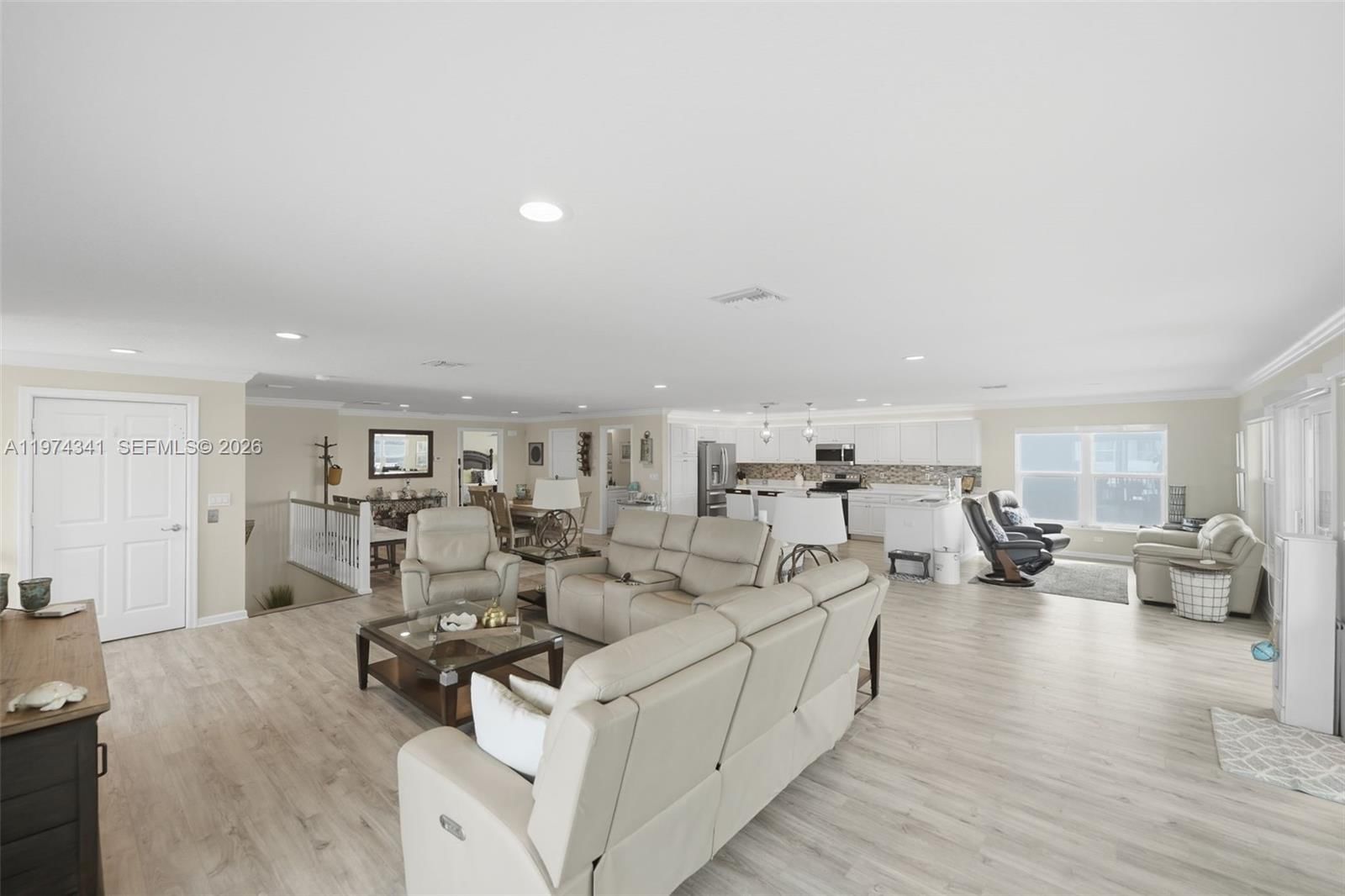 Real estate property located at 10751 Ocean, Unit B2, St Lucie, Venture Iii/venture Harbou, Jensen Beach, FL